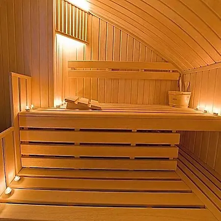 Dworek Skawinski Hotel 3*