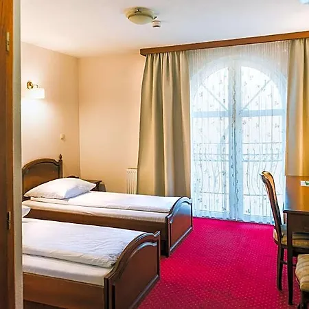Dworek Skawinski Hotel
