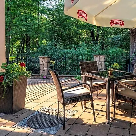 Dworek Skawinski Hotel 3*