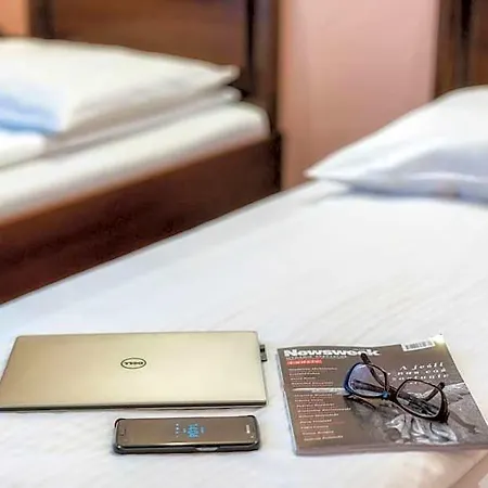 Hotel Dworek Skawinski 3*