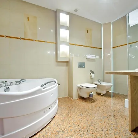 Dworek Skawinski Hotel 3*